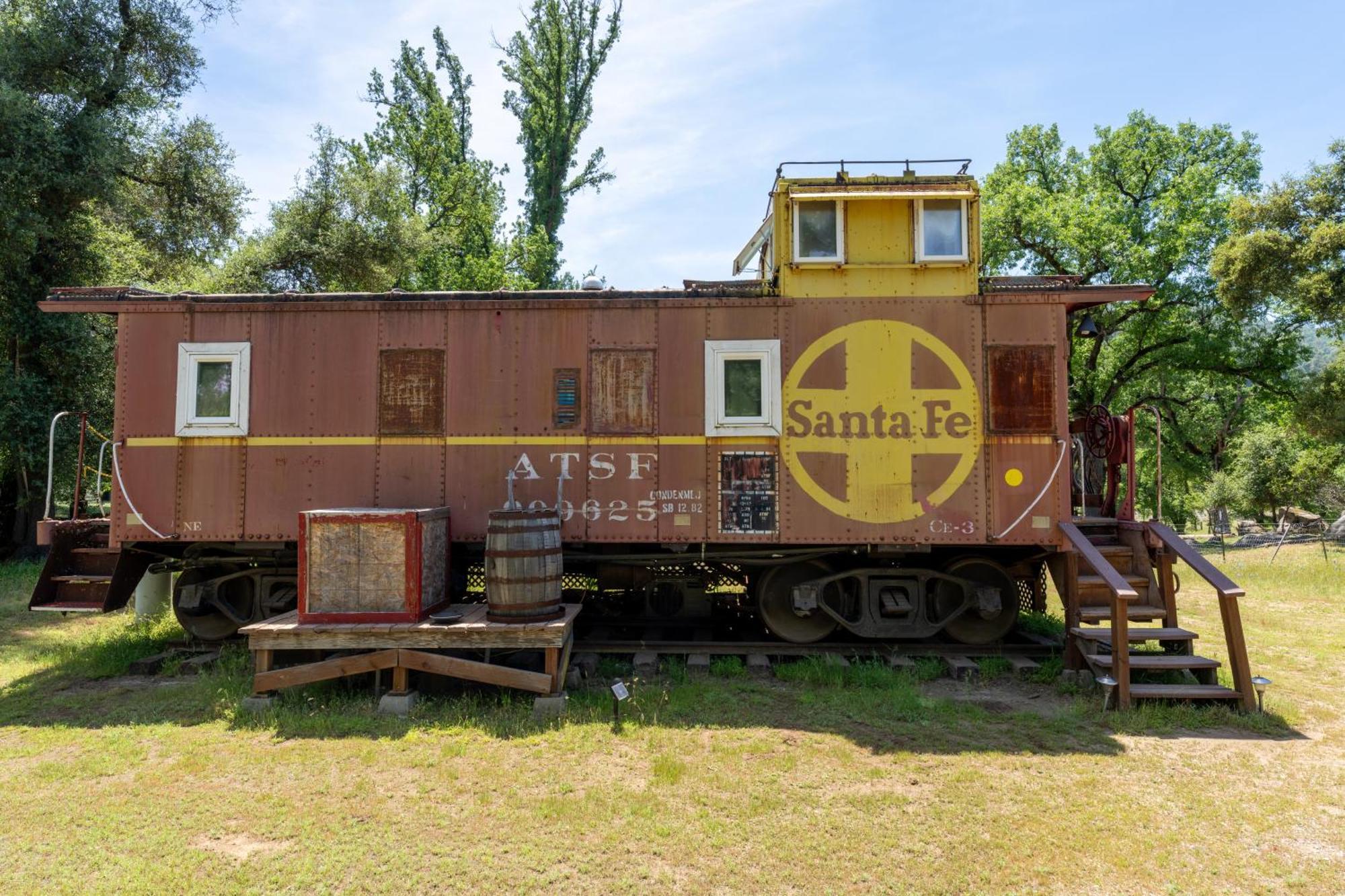 Little Red Caboose Villa Oakhurst Dış mekan fotoğraf